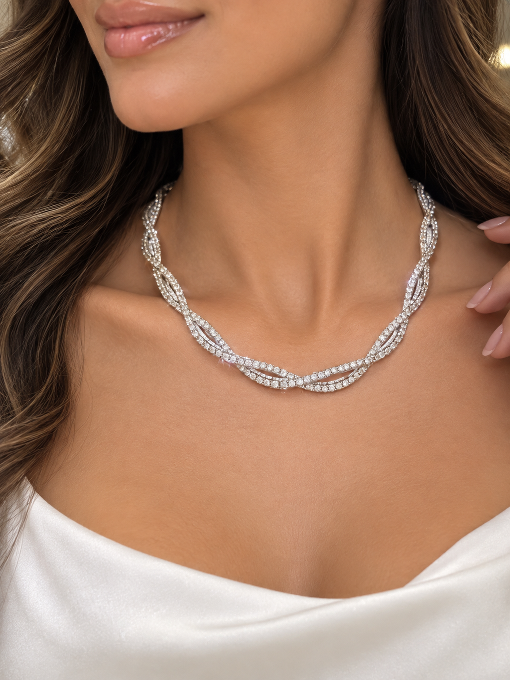 Stella 2.53 CT Diamond Infinity Twist Necklace