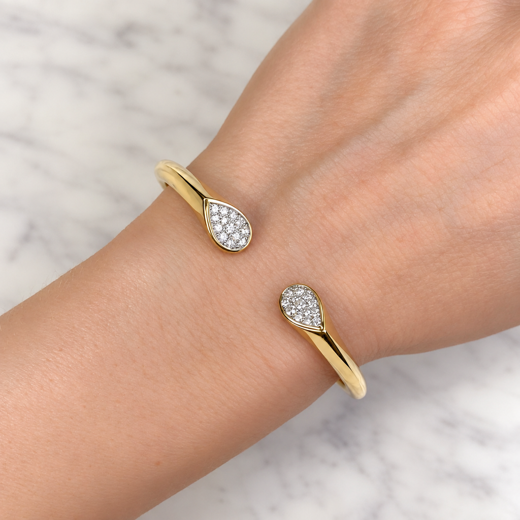 0.88 CT DIAMOND BANGLE