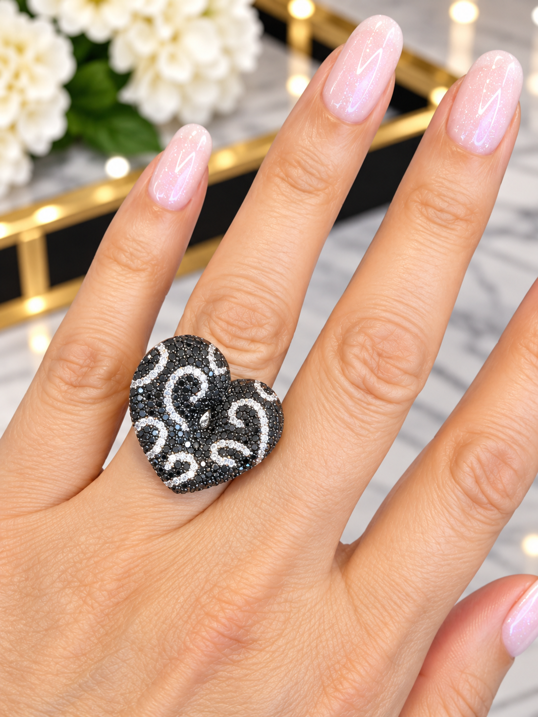 14K Black & White Diamond Heart Statement Ring – 2.50 CT
