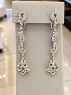 4.71 CT 18K White Gold Earring
