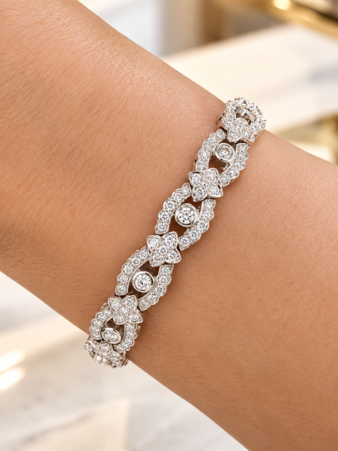 14K White Gold 7.00 CT Diamond Floral Link Bracelet – 27 Grams